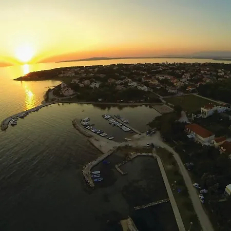Marivel * Privlaka (Zadar)
