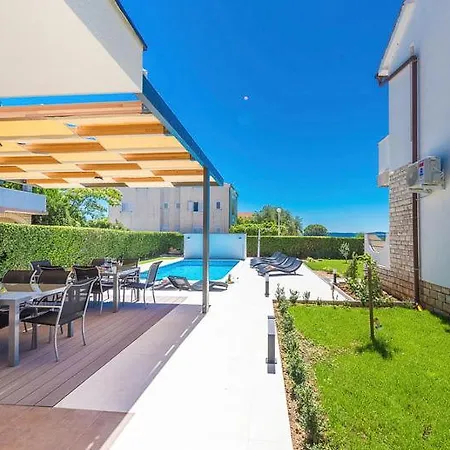 Apartment Marivel *