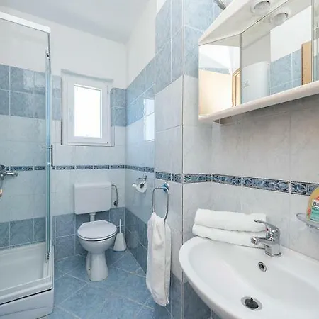 Marivel Apartment