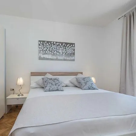 Marivel Apartment Privlaka (Zadar)